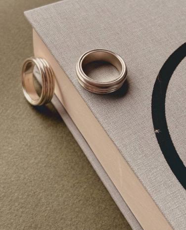 Uneven Growth Ring